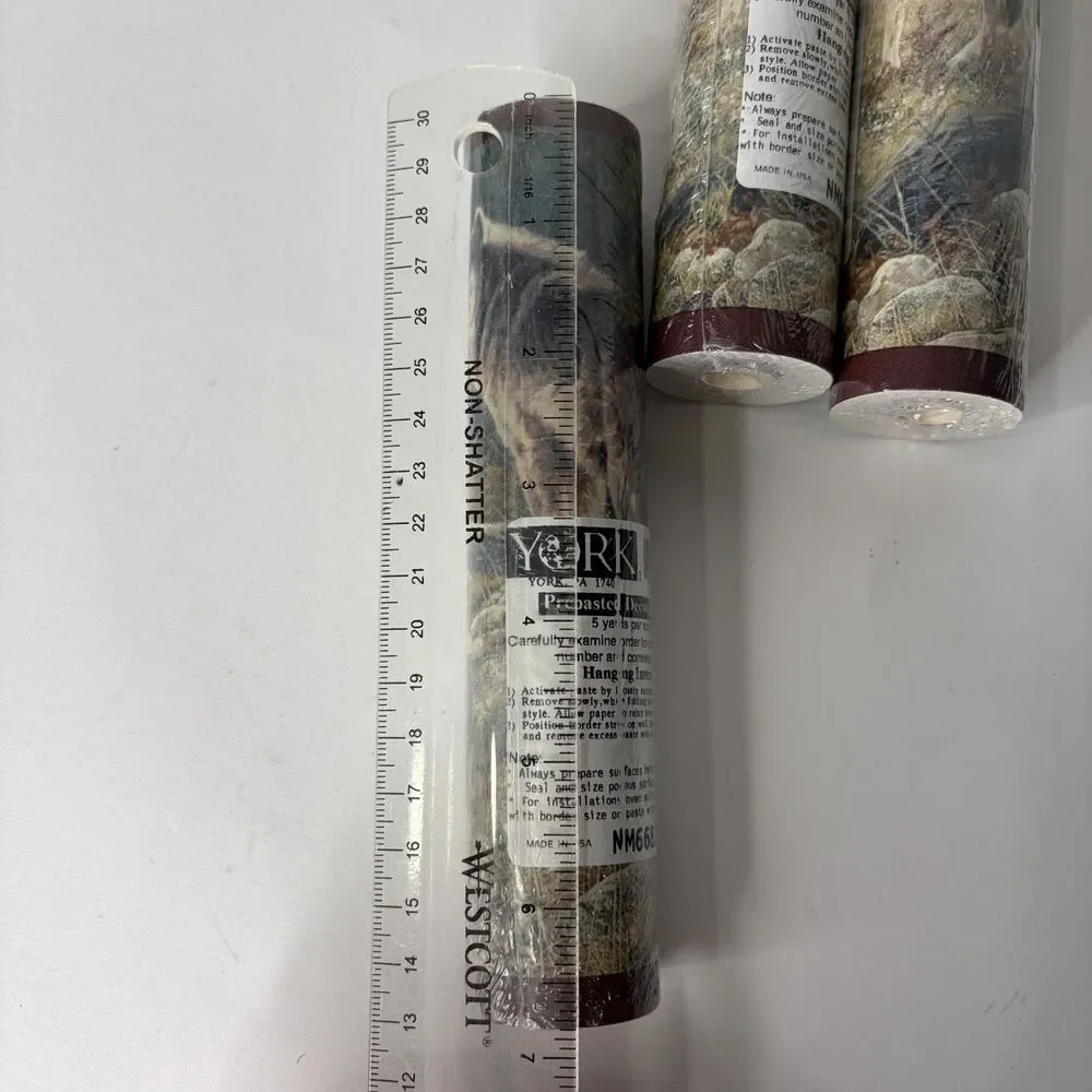 Vintage Wallpaper Border Prepasted Wolf Wolves Cabin Mauve Edge Outdoor 15 Yards